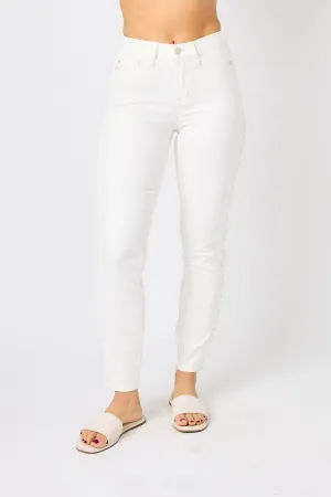 Judy Blue Mid Rise Braided Detail White Relaxed Fit Denim 88782